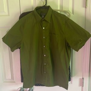 Banana Republic stretch man’s large shirt sleeve button down